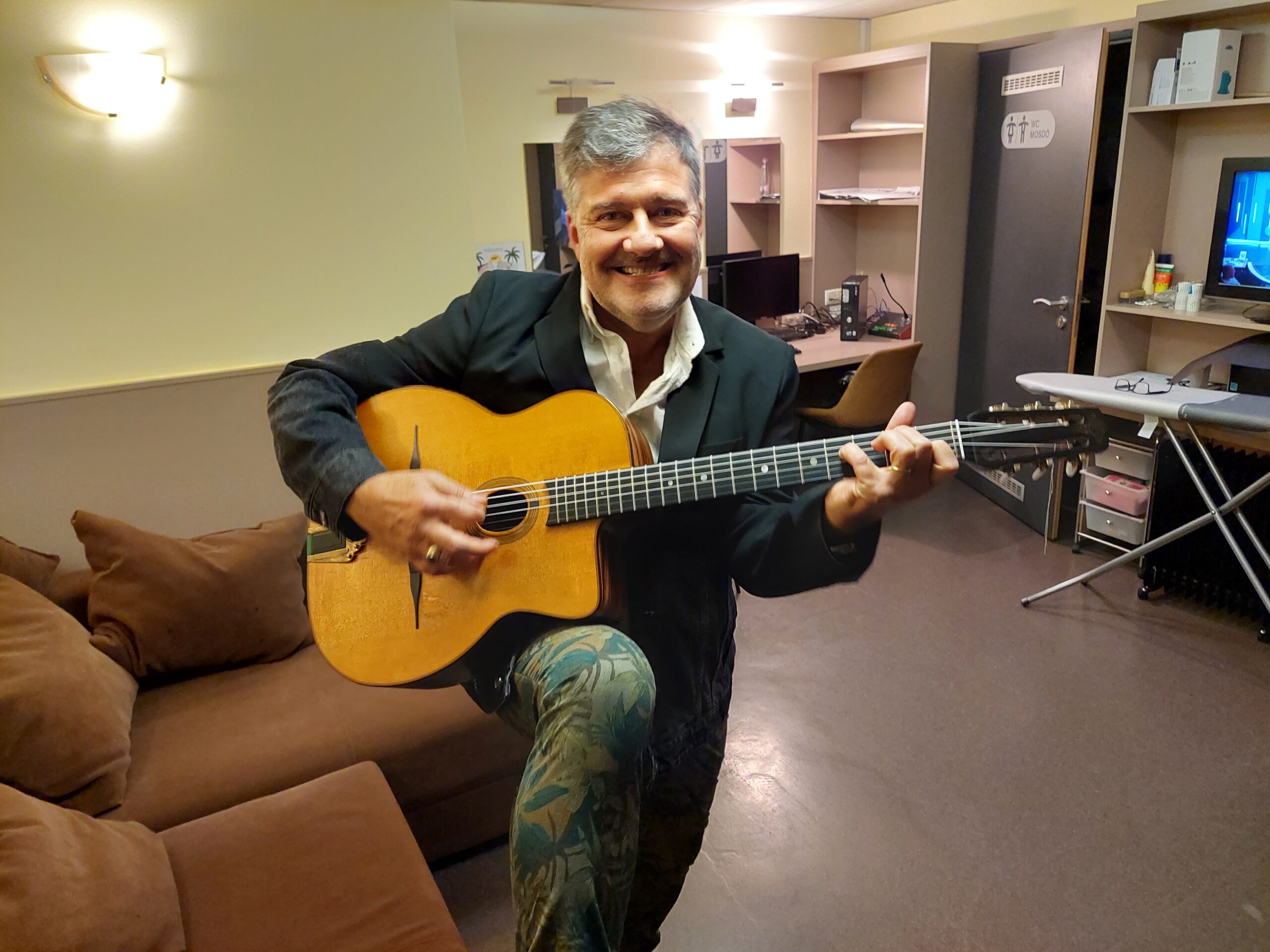 Hadházi László - Jazz Manouche gitár tanfolyam ajánló